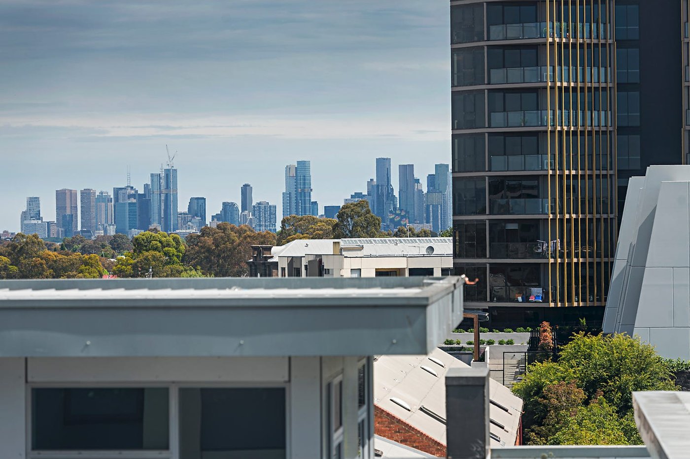 404/2 Moonering Drive, Coburg